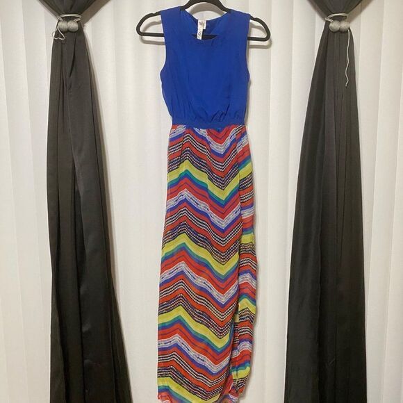 Other - Gracie Girls multicolored blue Maxi dress